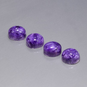 カラットの天然バイオレットチャロアイト（9.2×7.2 mm・オーバルカット）
