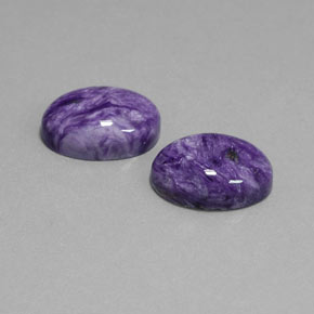カラットの天然バイオレットチャロアイト（14.1×10.2 mm・オーバルカット）