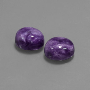 カラットの天然バイオレットチャロアイト（10.1×8.3 mm・オーバルカット）