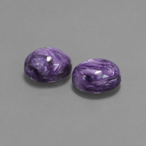 カラットの天然バイオレットチャロアイト（10.1×8 mm・オーバルカット）