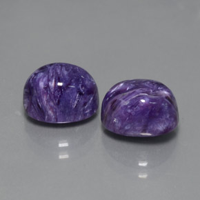 カラットの天然バイオレットチャロアイト（9×7.2 mm・オーバルカット）