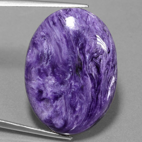 30.97カラットの天然バイオレットチャロアイト（30.1×22.1 mm・オーバルカット）