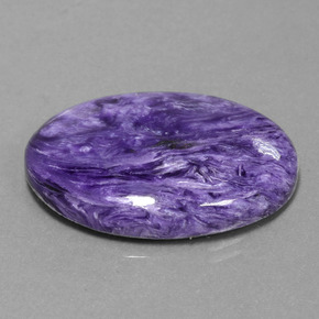30.97カラットの天然バイオレットチャロアイト（30.1×22.1 mm・オーバルカット）