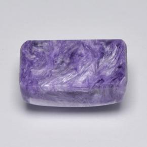 8.46カラットの天然バイオレットチャロアイト（14.9×9.1 mm・エメラルドカット）