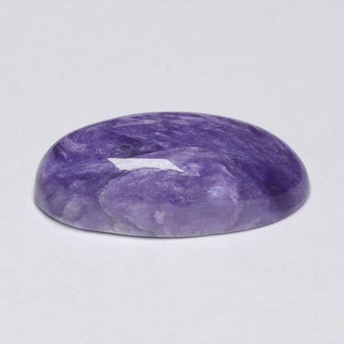 3.81カラットの天然バイオレットチャロアイト（15.2×7.2 mm・オーバルカット）