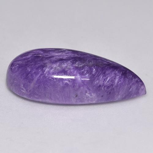 9.88カラットの天然ベルベットパープルバイオレットチャロアイト（22.5×10.8 mm・洋梨の形）