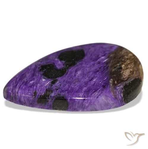 34.66カラットの天然Medium Dark-Violetチャロアイト（33.9×22 mm・洋梨の形）