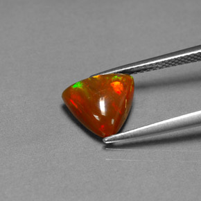 1.63カラットの天然マルチカラーチョコレートオパール、透明、透明/半透明