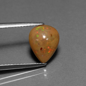 1.64カラットの天然マルチカラーチョコレートオパール（10.5×8.5 mm・洋梨の形）