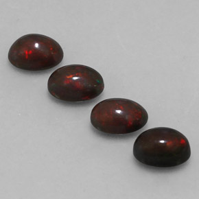 カラットの天然マルチカラーチョコレートオパール（7.1×5.1 mm・オーバルカット）