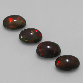 カラットの天然マルチカラーチョコレートオパール（7×5.1 mm・オーバルカット）