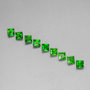 カラットの天然グリーンクロムダイオプサイド（3.1×3.1 mm・四角）