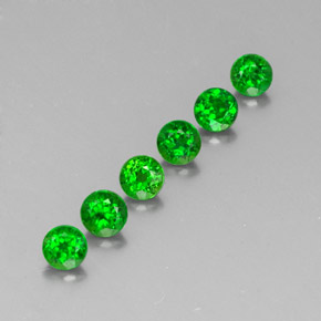 カラットの天然グリーンクロムダイオプサイド（3.75 mm・ラウンドカット）