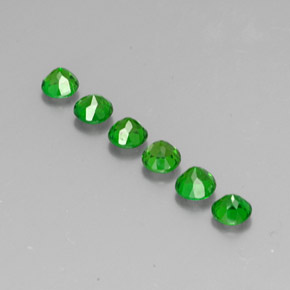 カラットの天然グリーンクロムダイオプサイド（3.75 mm・ラウンドカット）