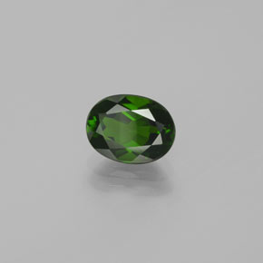 1.54カラットの天然グリーンクロムダイオプサイド（8.2×6.2 mm・オーバルカット）