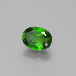 1.39カラットの天然グリーンクロムダイオプサイド（8×6.1 mm・オーバルカット）