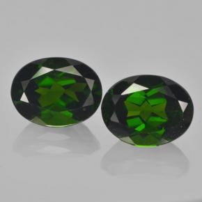 カラットの天然グリーンクロムダイオプサイド（9.2×7 mm・オーバルカット）