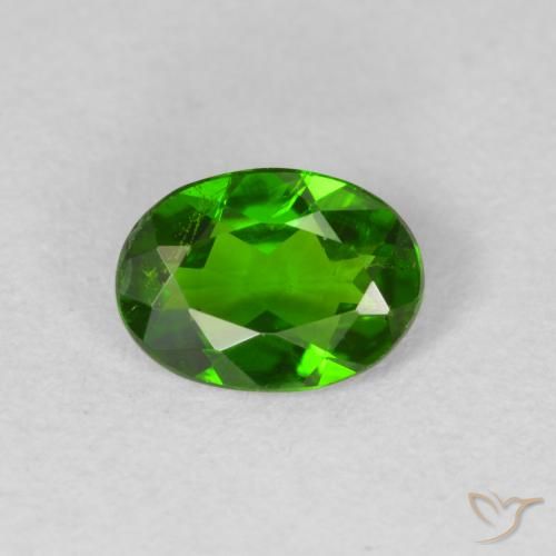 0.71ct 天然 ダークグリーン クロム透輝石, 楕円形, VS