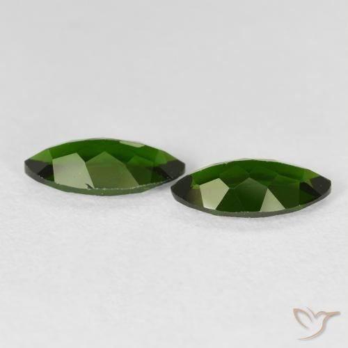 Shop natural 2.35ct Medium Dark-Green クロム透輝石 gems, マーキーズ, from ロシア at GemSelect. In stock, global shipping!