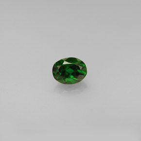 0.42カラットの天然グリーンクロムトルマリン（5.2×4 mm・オーバルカット）