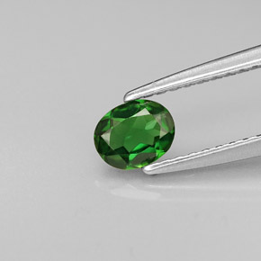 0.30カラットの天然グリーンクロムトルマリン（5.1×4.1 mm・オーバルカット）