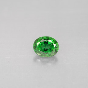 0.37カラットの天然グリーンクロムトルマリン（4.9×4.1 mm・オーバルカット）