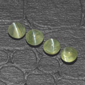 1.42カラットの天然黄色がかった緑Chrysoberyl Cat's Eye（3.98 mm・ラウンドカット）