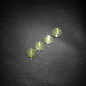 カラットの天然黄色がかった緑Chrysoberyl Cat's Eye（3.85 mm・透明）