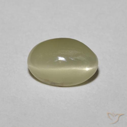 0.82ct 天然 薄いクリームイエロー リソベリルキャッツアイ, 楕円形, オペーク