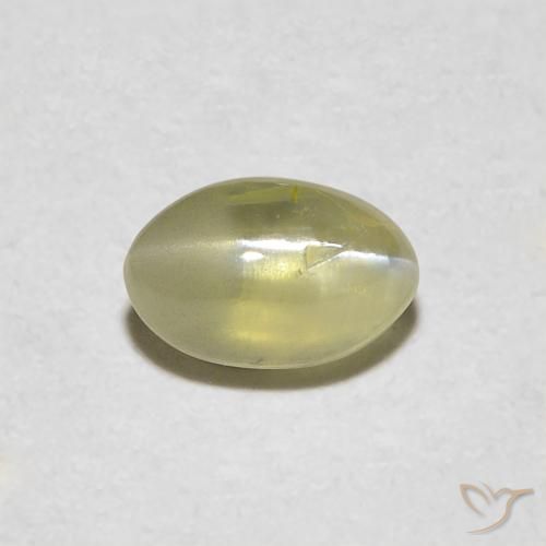 0.48ct 天然 薄いクリームイエロー リソベリルキャッツアイ, 楕円形, 半透明