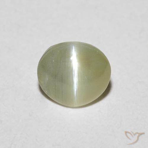 0.72ct 天然 アーシーグリーン リソベリルキャッツアイ, 楕円形, 半透明