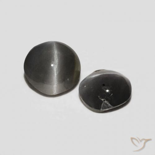 Shop natural 0.30ct 灰色がかった黒 リソベリルキャッツアイ gems, 楕円形, from スリランカ at GemSelect. In stock, global shipping!