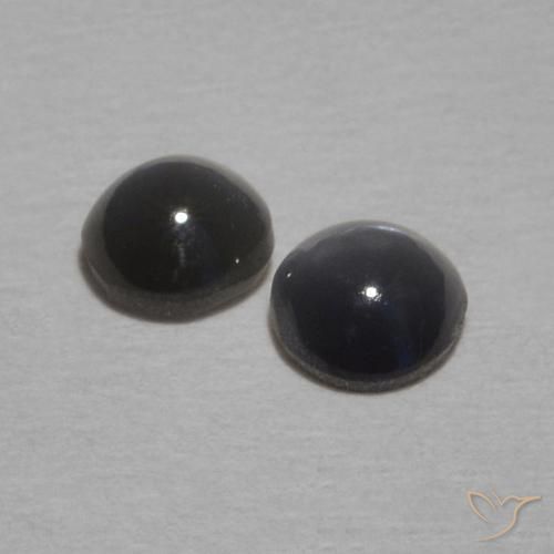 Shop natural 0.52ct ブラックグレー リソベリルキャッツアイ gems, 楕円形, from スリランカ at GemSelect. In stock, global shipping!