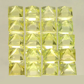 カラットの天然レモンクリソベリル（3.2×3.1 mm・四角）