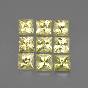 カラットの天然レモンクリソベリル（3.4×3.4 mm・四角）
