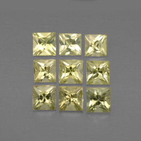 カラットの天然レモンクリソベリル（3.5×3.4 mm・四角）
