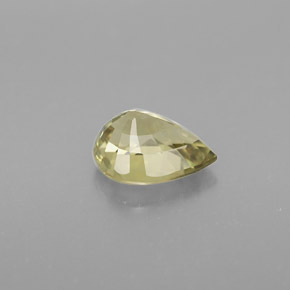 0.94カラットの天然ゴールデングリーンクリソベリル（7×5.3 mm・洋梨の形）