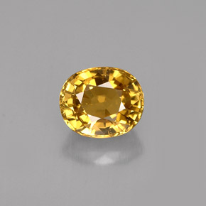 1.37カラットの天然ゴールデンクリソベリル（6.8×5.7 mm・オーバルカット）