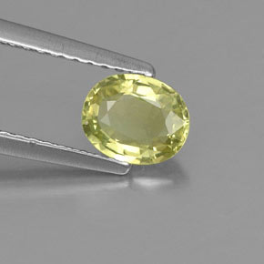 0.82カラットの天然イエローグリーンクリソベリル（6.4×5.3 mm・オーバルカット）
