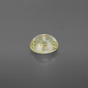 0.88カラットの天然イエローグリーンクリソベリル（6×5 mm・オーバルカット）