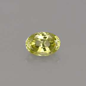 0.58カラットの天然イエローグリーンクリソベリル（5.9×4.1 mm・オーバルカット）