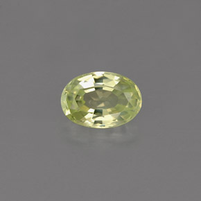 0.61カラットの天然イエローグリーンクリソベリル（5.8×4.1 mm・オーバルカット）
