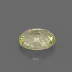 0.72カラットの天然イエローグリーンクリソベリル（6.1×5.1 mm・オーバルカット）