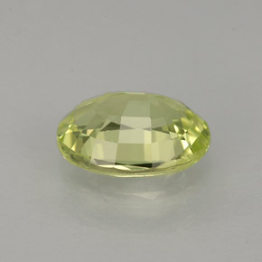 1.26カラットの天然ゴールデングリーンクリソベリル（7.7×5.8 mm・オーバルカット）