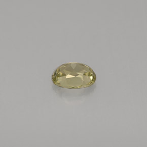 0.46カラットの天然イエローグリーンクリソベリル（5.1×4.1 mm・オーバルカット）