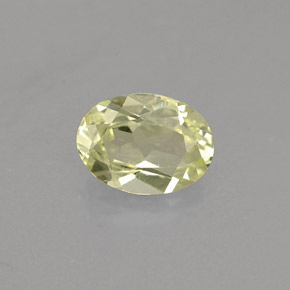 0.75カラットの天然緑がかった黄色クリソベリル（6.8×5.1 mm・オーバルカット）