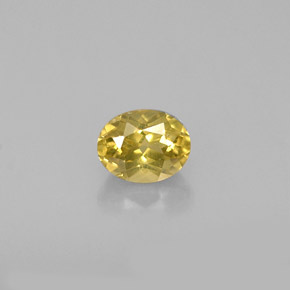 0.70カラットの天然ゴールデンクリソベリル（5.4×4.2 mm・オーバルカット）