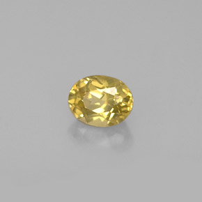 0.70カラットの天然ゴールデンクリソベリル（5.4×4.2 mm・オーバルカット）
