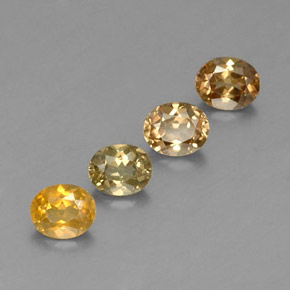 カラットの天然ゴールデングリーンクリソベリル（5.5×4.6 mm・オーバルカット）