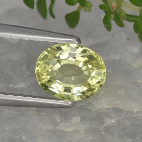0.90カラットの天然ミディアムイエロークリソベリル（6.3×5.1 mm・オーバルカット）